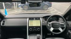 Land Rover Discovery 3.0 D300 Dynamic SE 5dr Auto Diesel Station Wagon